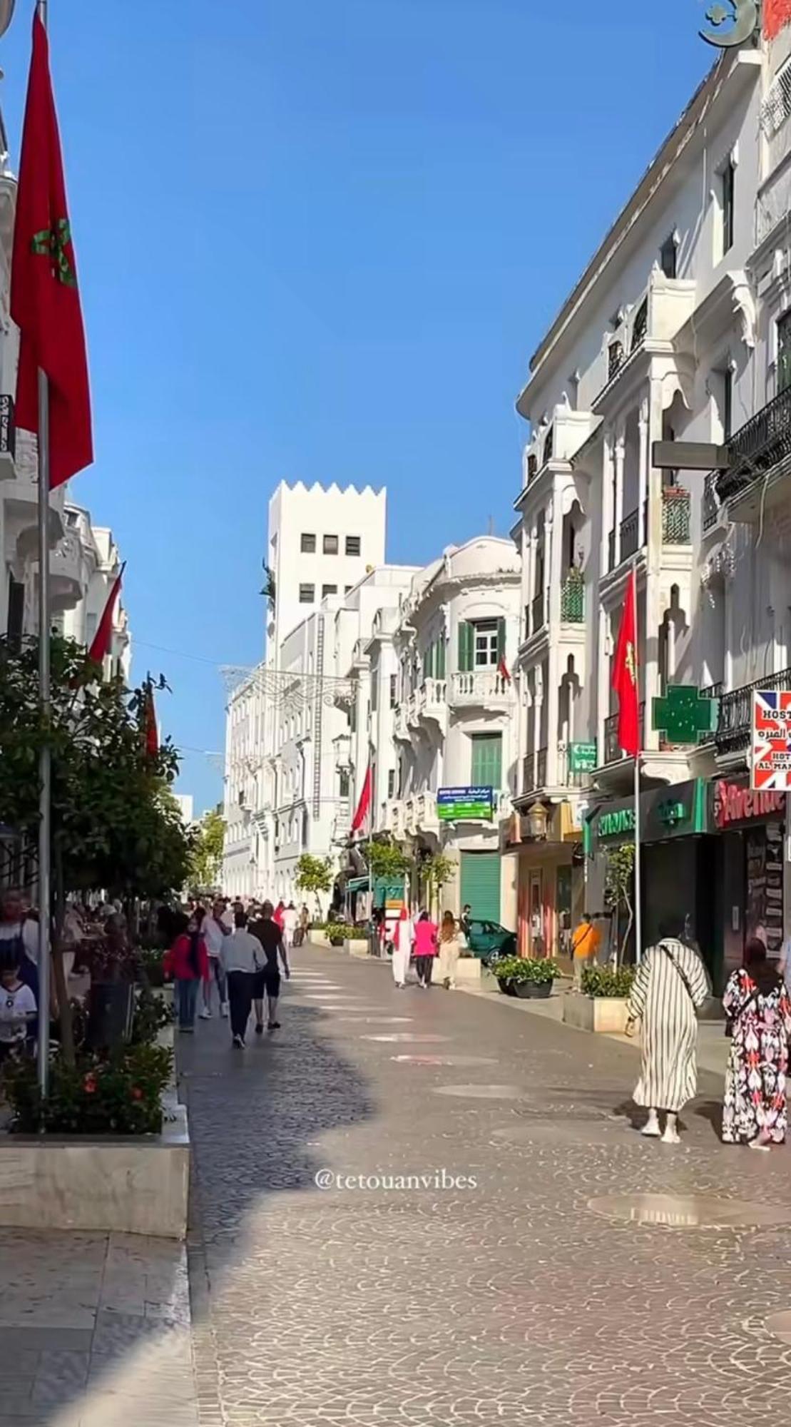 Joli Appart Avec Terrasse Au Centre Ville Tétouan Exterior foto